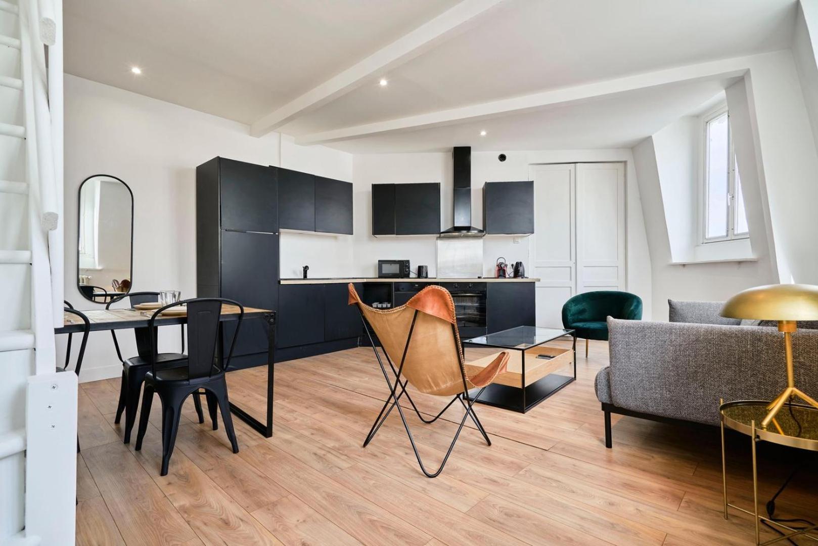 Duplex 2 Bedrooms 2 Bath Lilla Esterno foto